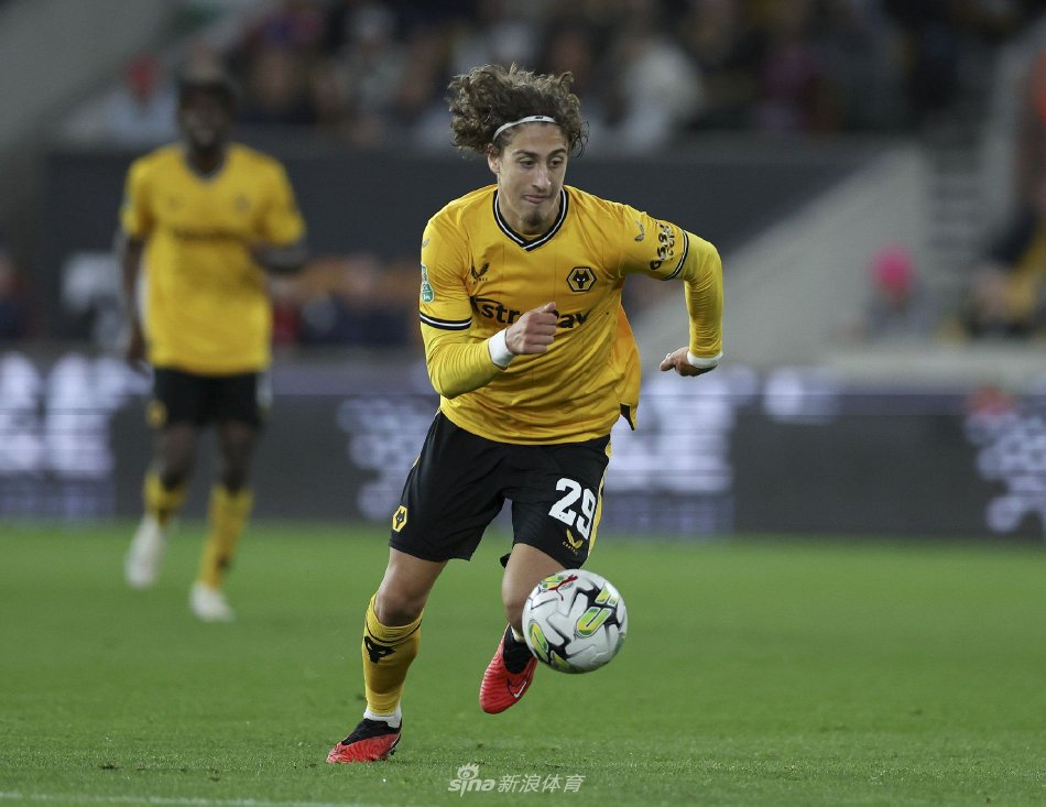 模型不同 模型不同